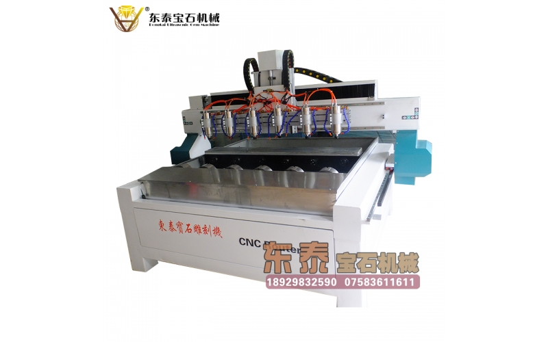 6頭立體雕刻機(jī)